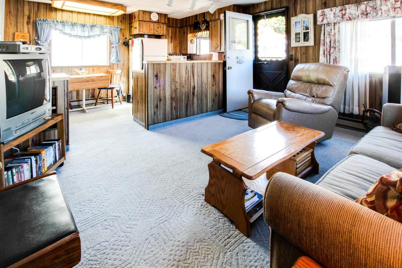 Scenic Bay Float Home Hideaway Athol 외부 사진