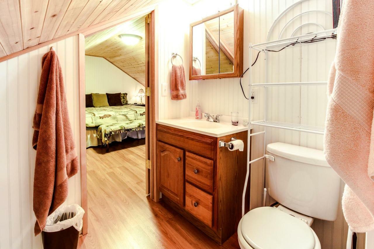 Scenic Bay Float Home Hideaway Athol 외부 사진