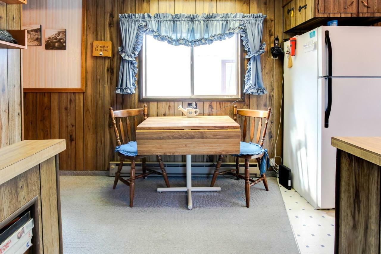 Scenic Bay Float Home Hideaway Athol 외부 사진