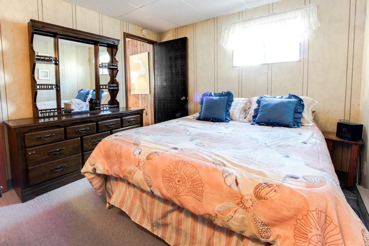 Scenic Bay Float Home Hideaway Athol 외부 사진
