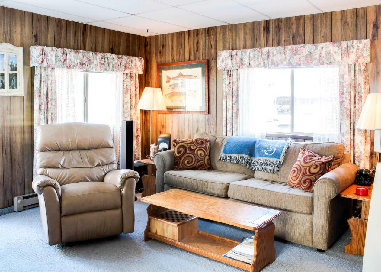 Scenic Bay Float Home Hideaway Athol 외부 사진